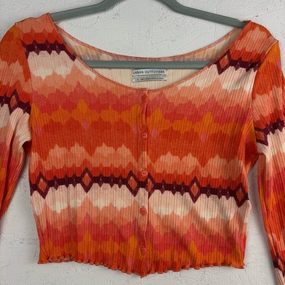 Urban Outfitters Bold Orange Chevron Ribbed Crop Button Up Casual Blouse Large - Picture 3 of 11